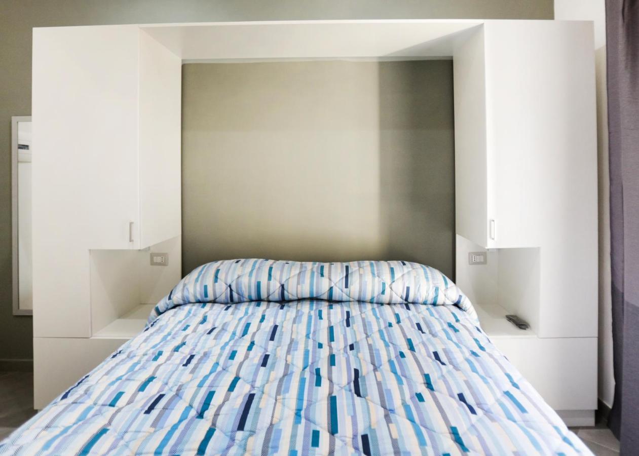 Duomo 34 Guest Room Neapol Zewnętrze zdjęcie