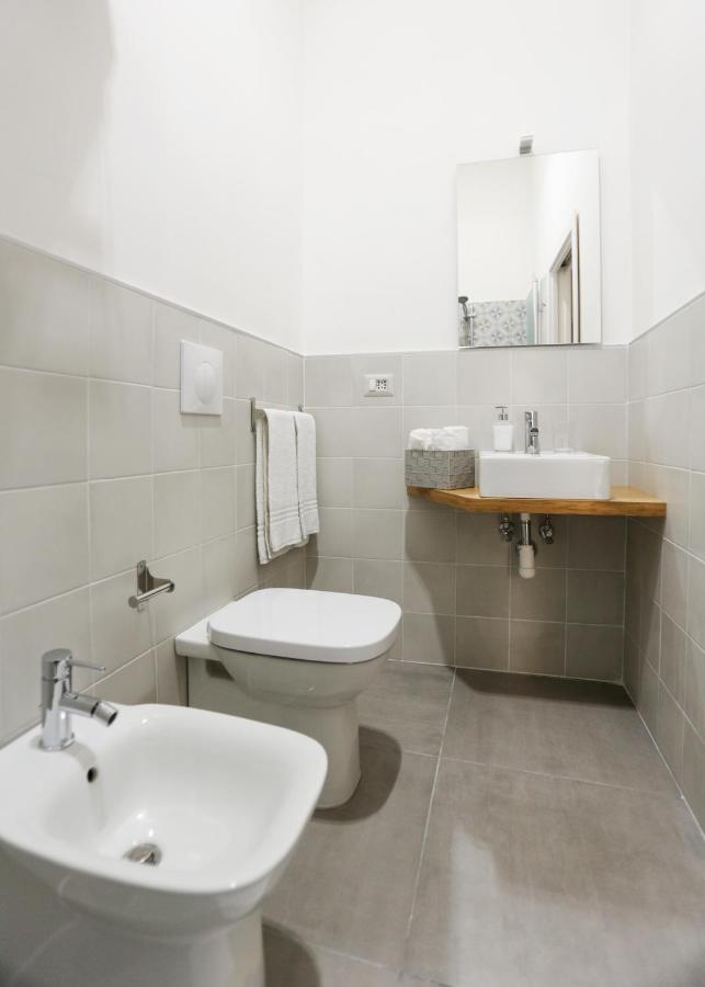Duomo 34 Guest Room Neapol Zewnętrze zdjęcie